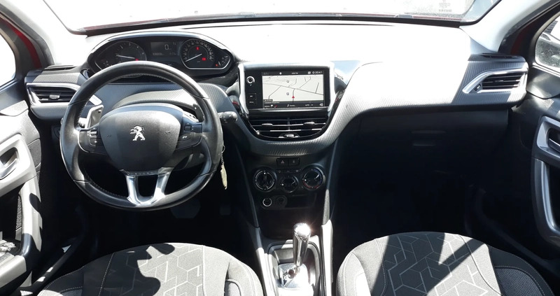 Peugeot 2008 cena 44999 przebieg: 106000, rok produkcji 2017 z Sompolno małe 121